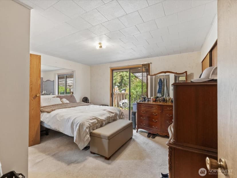 Property photo for 2345 N 130th Street, Seattle photo 17