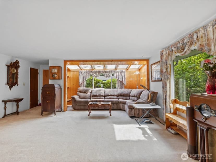 Property photo for 2345 N 130th Street, Seattle photo 12
