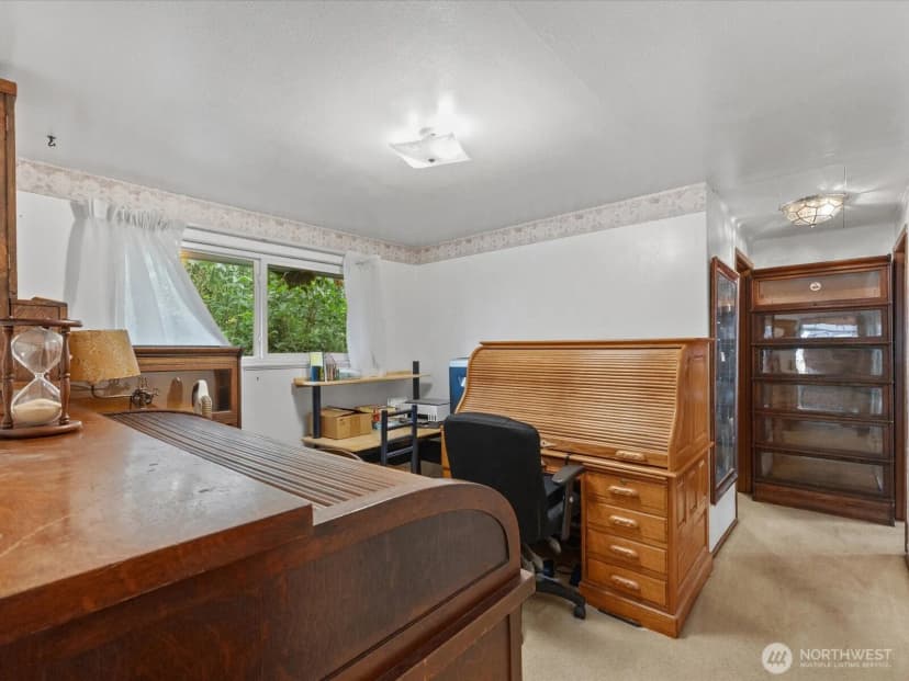 Property photo for 2345 N 130th Street, Seattle photo 16