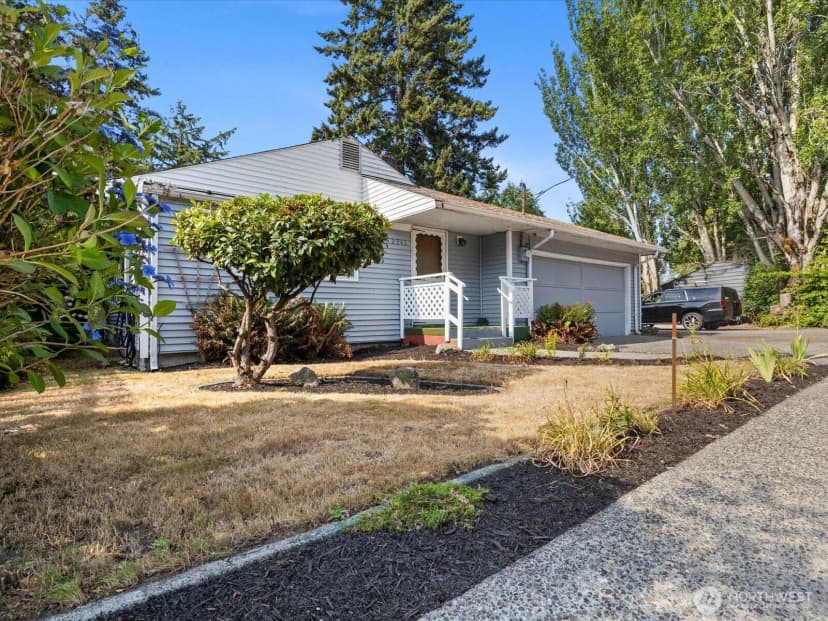 Property photo for 2345 N 130th Street, Seattle photo 7