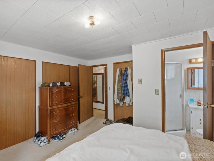 Property photo for 2345 N 130th Street, Seattle photo 18