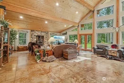 Property photo for 5154 Strider Road, Langley photo 11