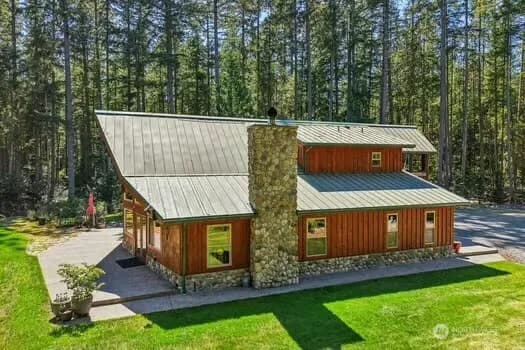 Property photo for 5154 Strider Road, Langley photo 4