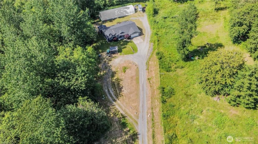 Property photo for 12311 Holtz Road E, Eatonville photo 30