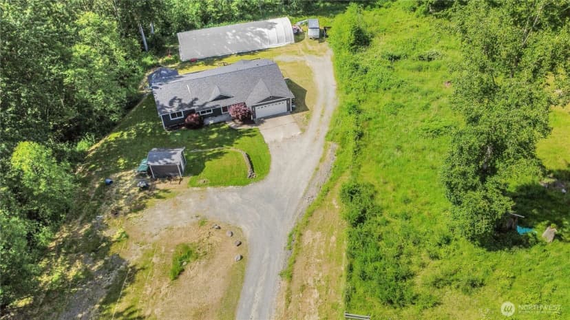Property photo for 12311 Holtz Road E, Eatonville photo 27