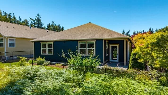 Property photo for 1844 Sw Aberdeen Court, Oak Harbor photo 30