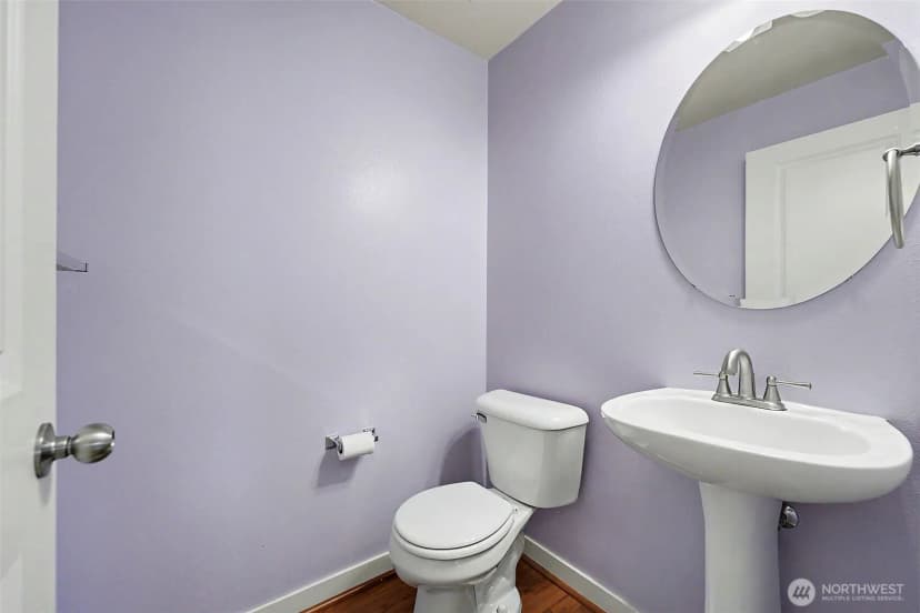 Property photo for 1748 24th Avenue Ne, Issaquah photo 12