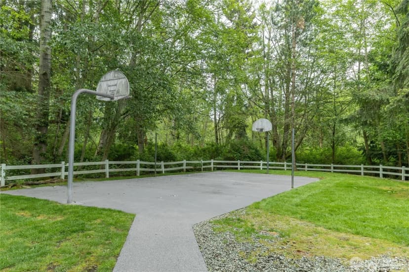 Property photo for 727 114th Street Sw #x202, Everett photo 27