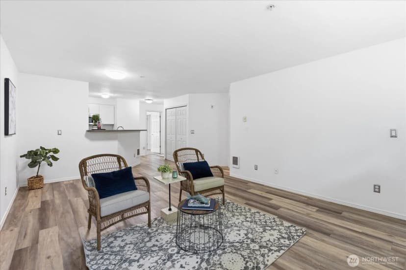 Property photo for 727 114th Street Sw #x202, Everett photo 8