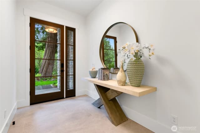 Property photo for 4526 89th Avenue Se, Mercer Island photo 4