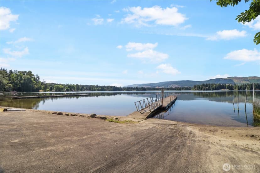 Property photo for 15626 Lindsay Road Se, Yelm photo 3