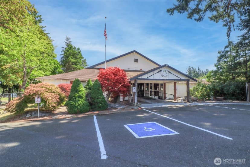 Property photo for 15626 Lindsay Road Se, Yelm photo 5