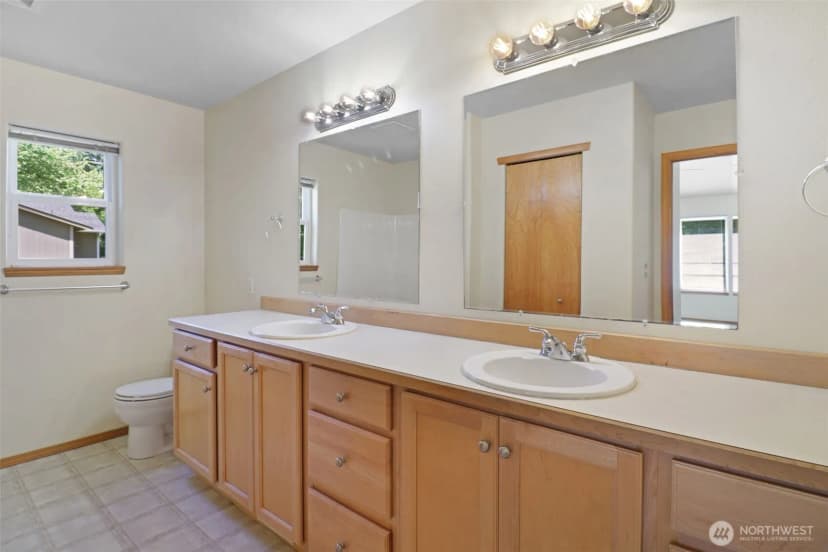 Property photo for 15626 Lindsay Road Se, Yelm photo 30