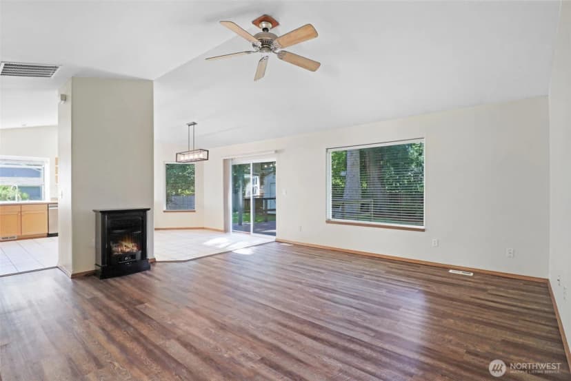 Property photo for 15626 Lindsay Road Se, Yelm photo 20