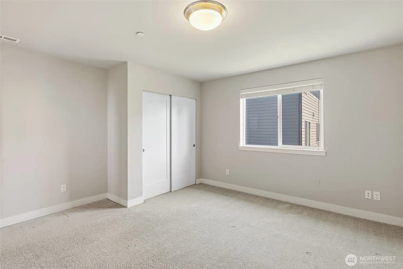 Property photo for 6028 37th Place Ne, Marysville photo 26