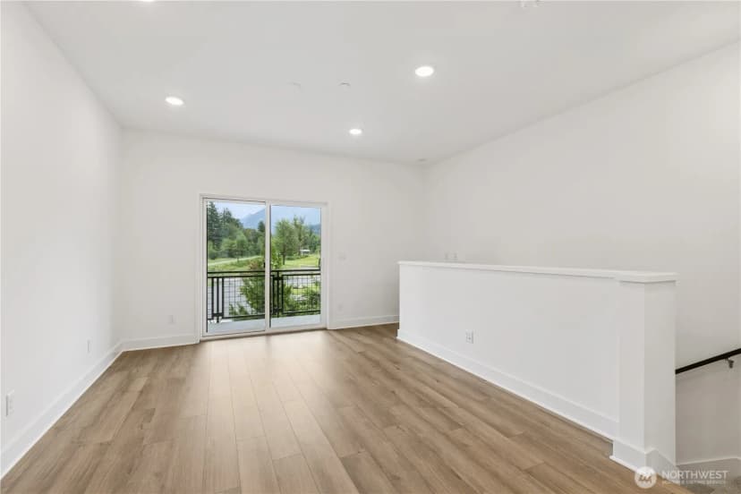 Property photo for 1188 Waterfall Way Se #1802, North Bend photo 5