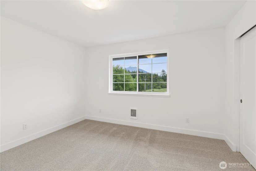 Property photo for 1188 Waterfall Way Se #1802, North Bend photo 6