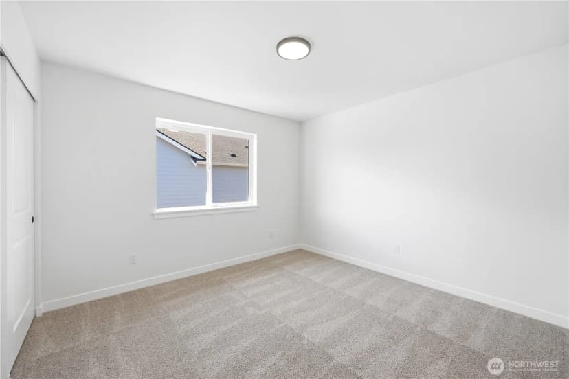 Property photo for 17810 26th Drive Ne, Marysville photo 16