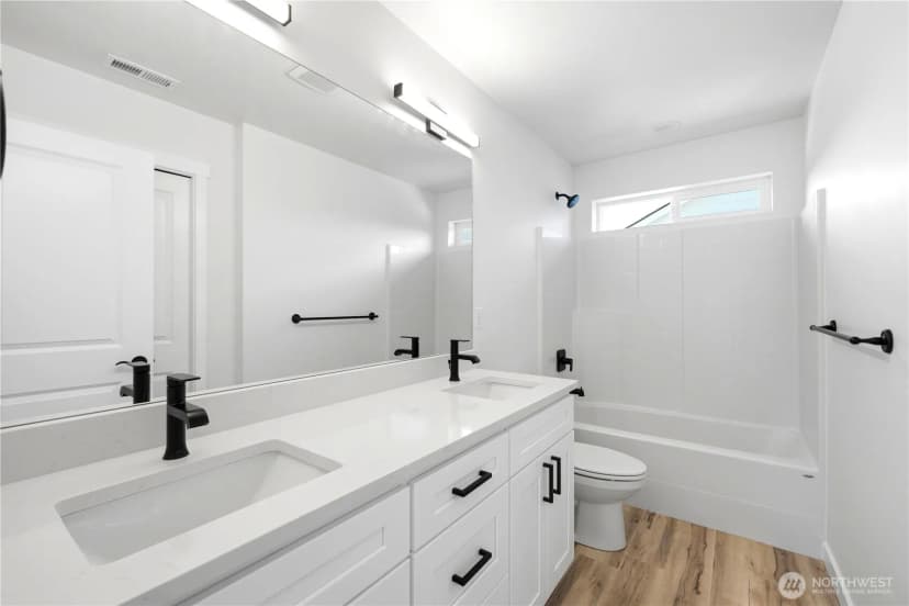 Property photo for 17810 26th Drive Ne, Marysville photo 19