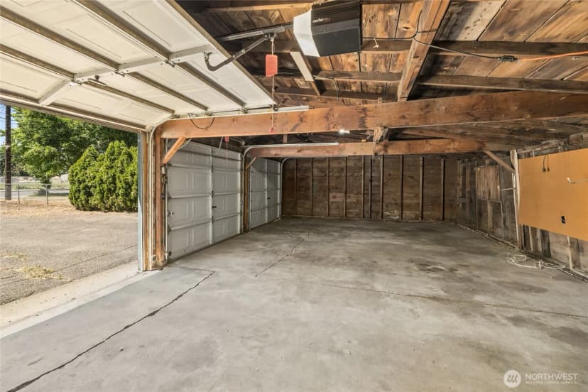 Property photo for 308 S Walnut Street, Ellensburg photo 24