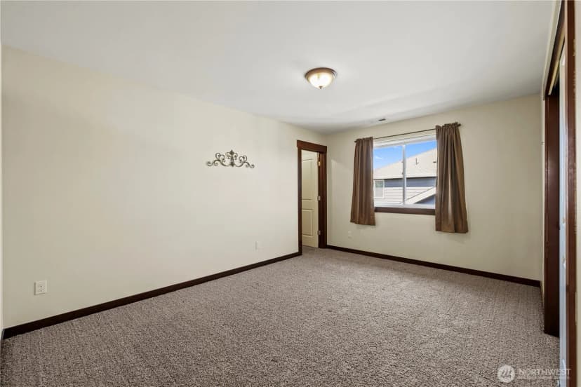 Property photo for 6916 37th Place Ne, Marysville photo 25