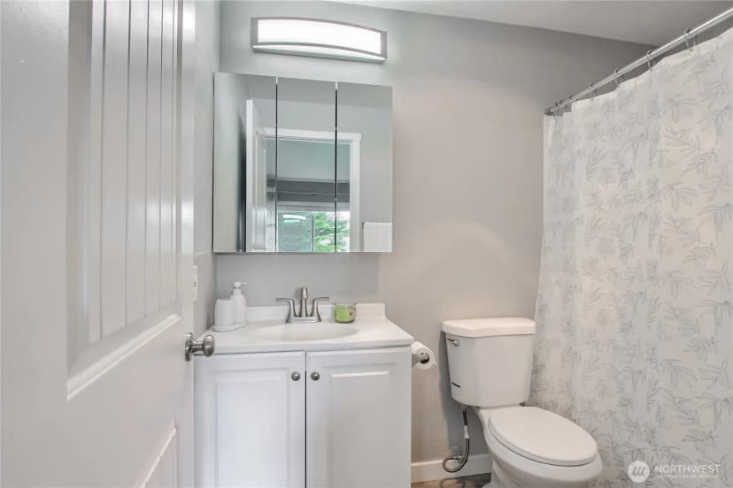 Property photo for 2100 S 336th Street #q3, Federal Way photo 12
