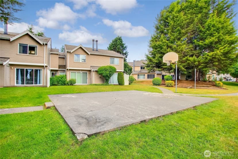 Property photo for 2100 S 336th Street #q3, Federal Way photo 24