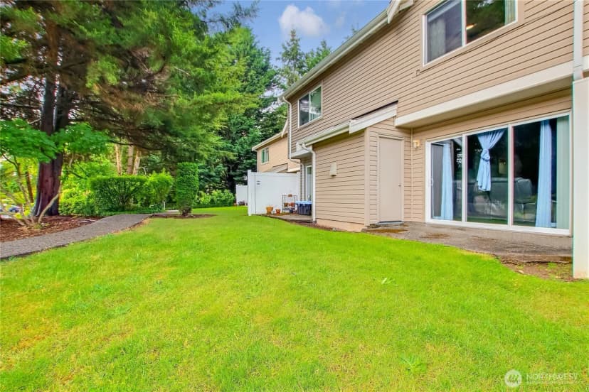 Property photo for 2100 S 336th Street #q3, Federal Way photo 21