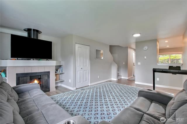 Property photo for 2100 S 336th Street #q3, Federal Way photo 5