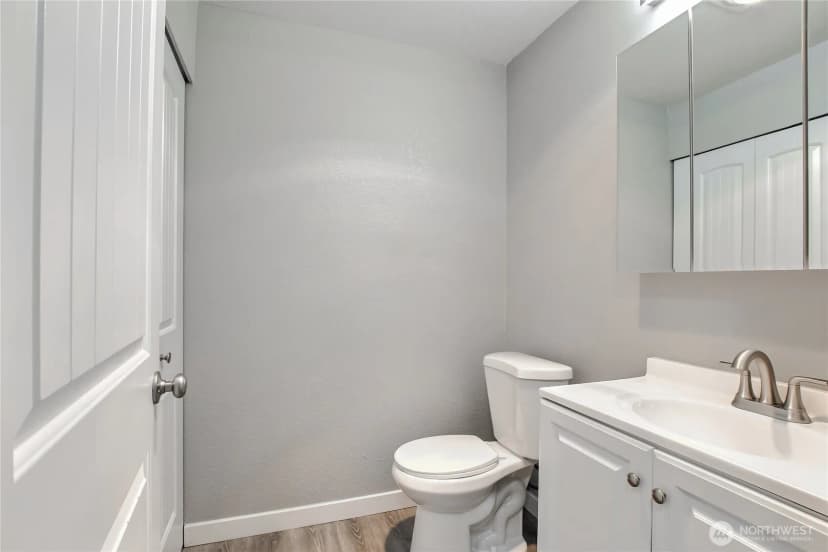 Property photo for 2100 S 336th Street #q3, Federal Way photo 15