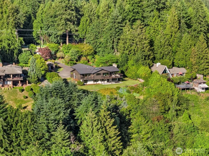 Property photo for 12303 206th Place Se, Issaquah photo 39