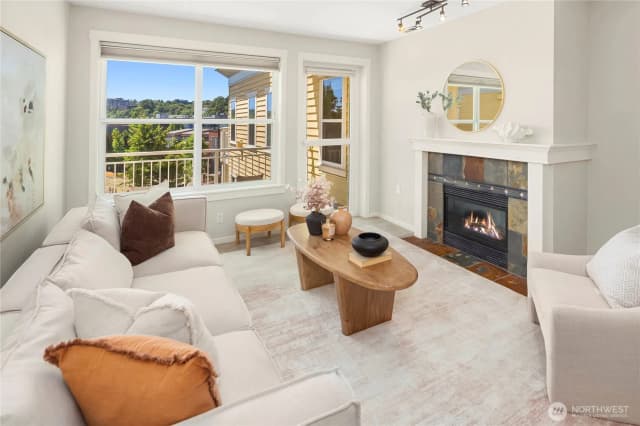 Property photo for 2901 Ne Blakeley Street #409, Seattle photo 3