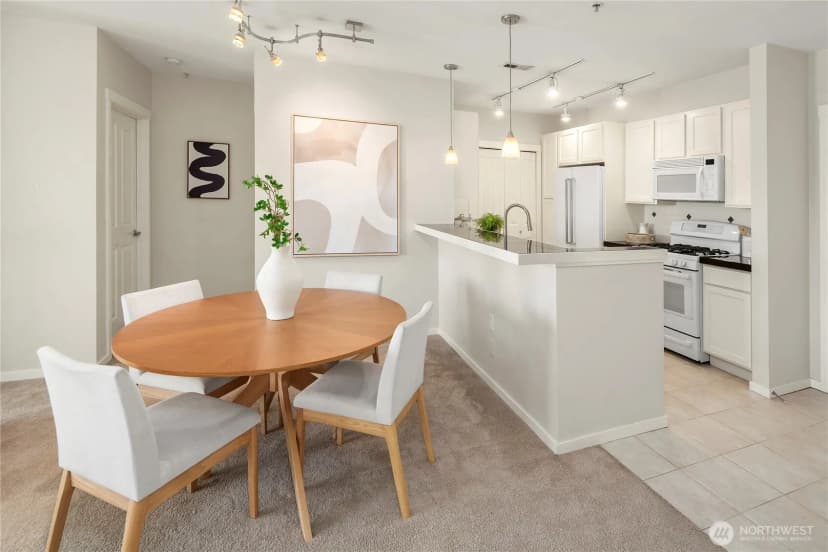 Property photo for 2901 Ne Blakeley Street #409, Seattle photo 7