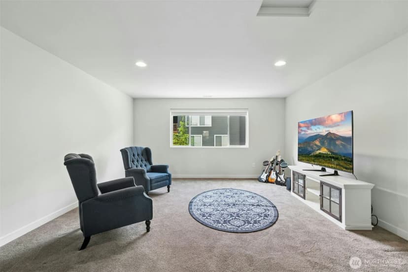 Property photo for 29023 Ne 155th Place, Duvall photo 24