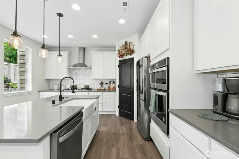 Property photo for 29023 Ne 155th Place, Duvall photo 9