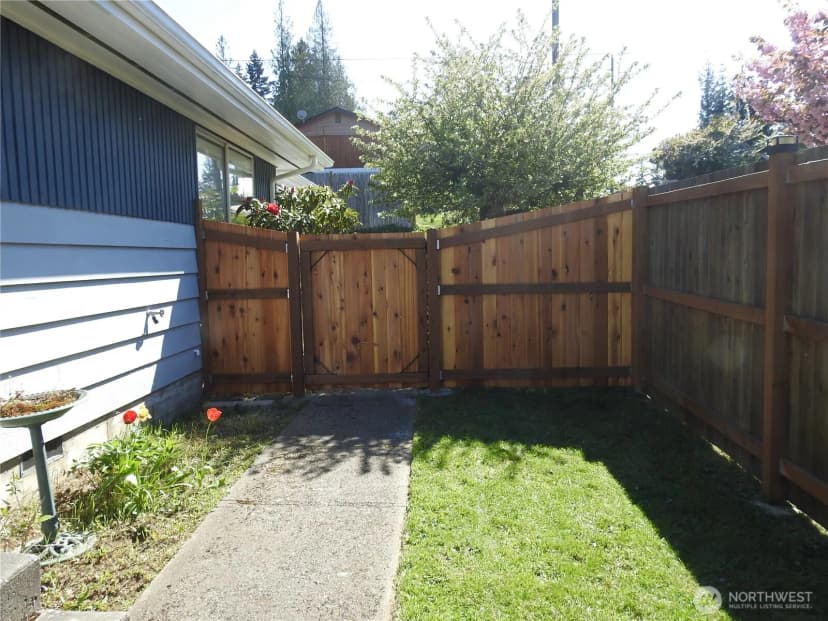 Property photo for 1105 S I St., Port Angeles photo 30