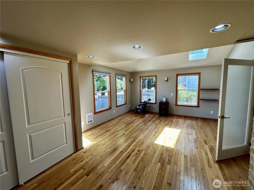 Property photo for 1105 S I St., Port Angeles photo 10
