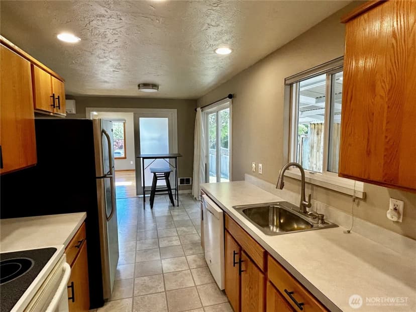 Property photo for 1105 S I St., Port Angeles photo 13