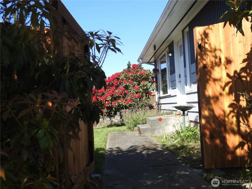 Property photo for 1105 S I St., Port Angeles photo 28