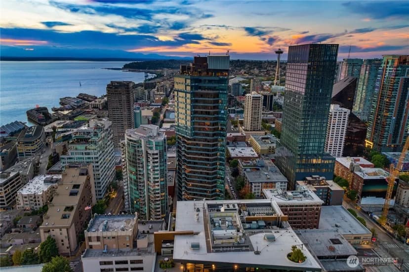 Property photo for 121 Stewart Street #1308, Seattle photo 33