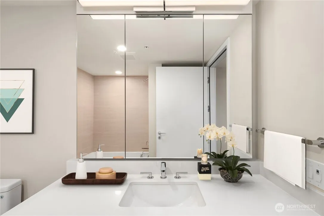 Property photo for 121 Stewart Street #1308, Seattle photo 13