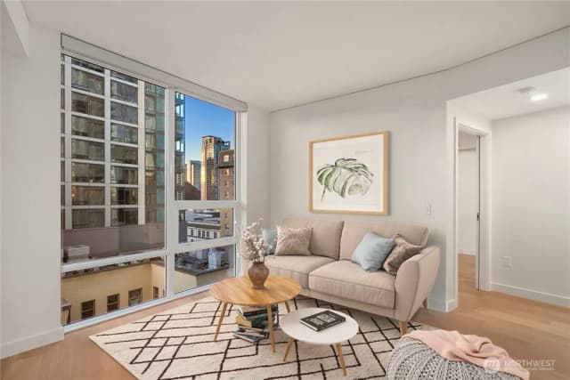 Property photo for 121 Stewart Street #1308, Seattle photo 3