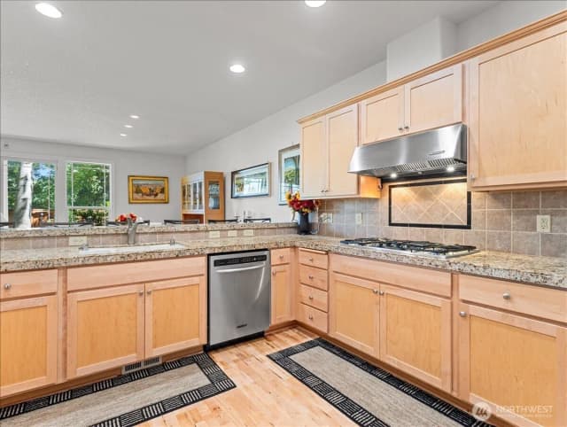 Property photo for 211 Se 198th Place, Camas photo 4