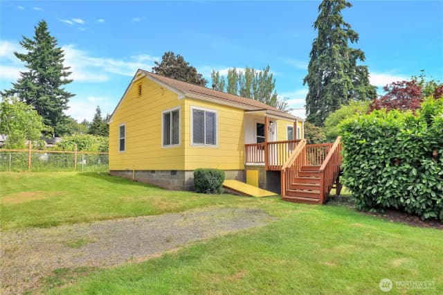 Property photo for 720 Roosevelt Street Ne, Olympia photo 2
