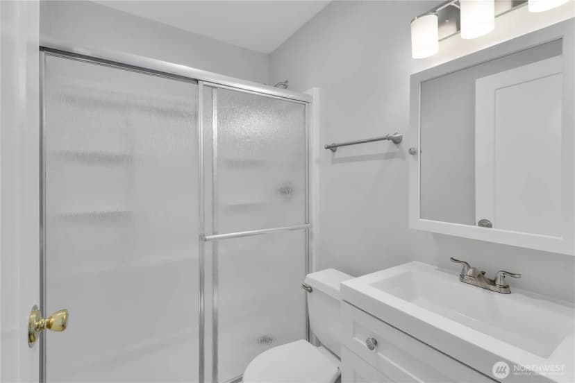 Property photo for 720 Roosevelt Street Ne, Olympia photo 11