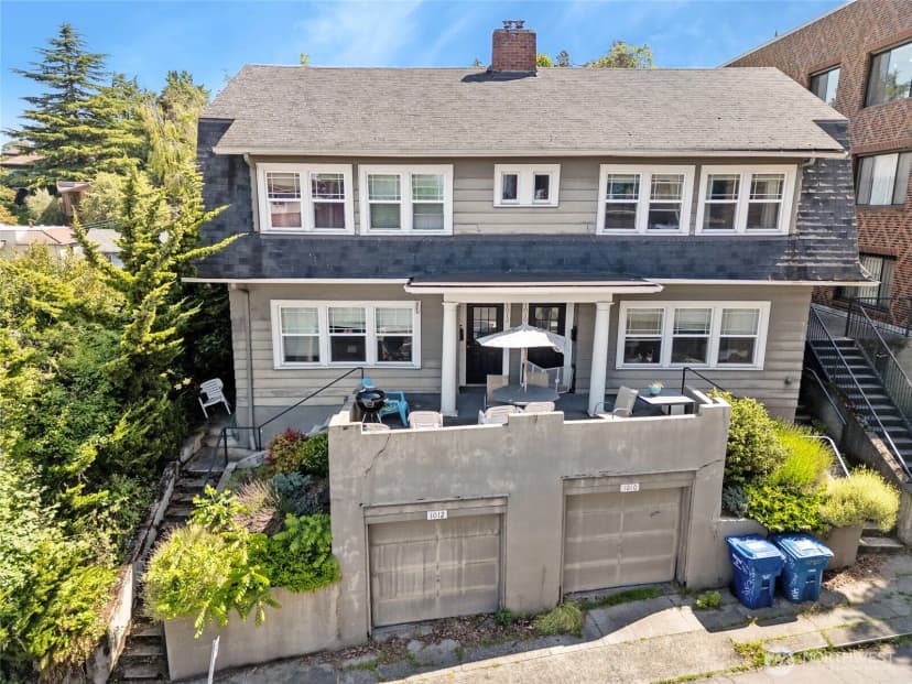 Property photo for 1010 Bellevue Court E, Seattle