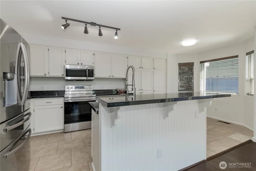 Property photo for 11703 Se 229th Place, Kent photo 9