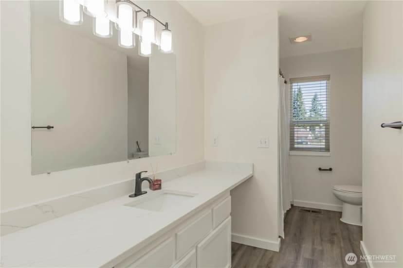 Property photo for 11703 Se 229th Place, Kent photo 19