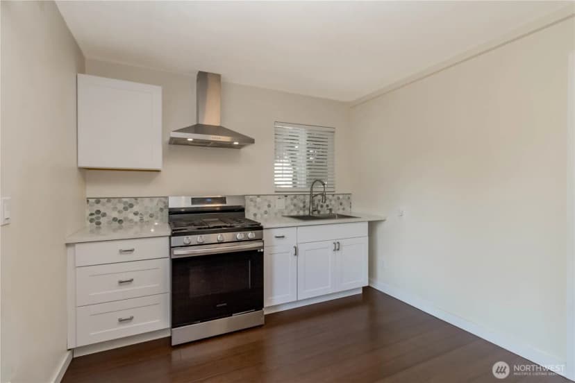 Property photo for 11703 Se 229th Place, Kent photo 24