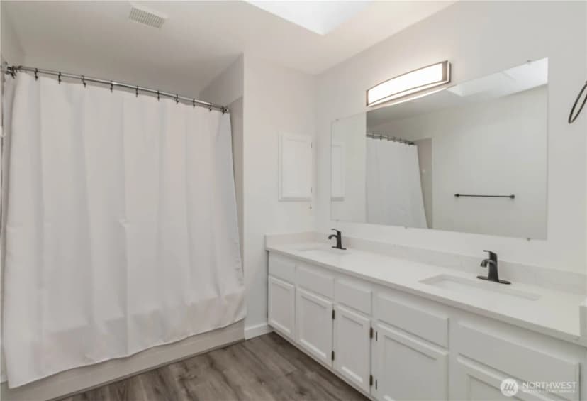Property photo for 11703 Se 229th Place, Kent photo 12